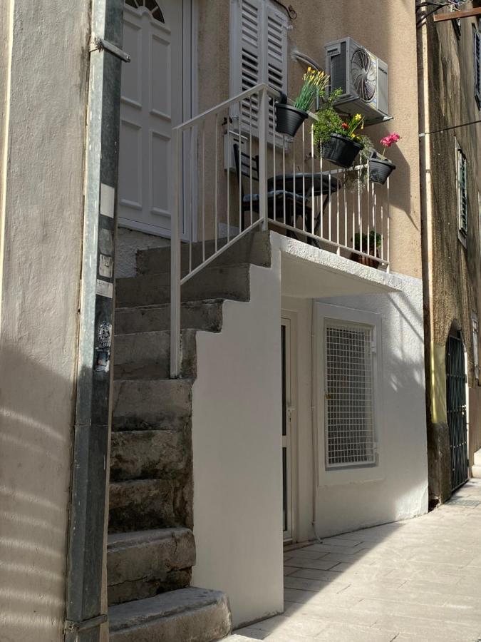 Apartments Calla Makarska Eksteriør billede