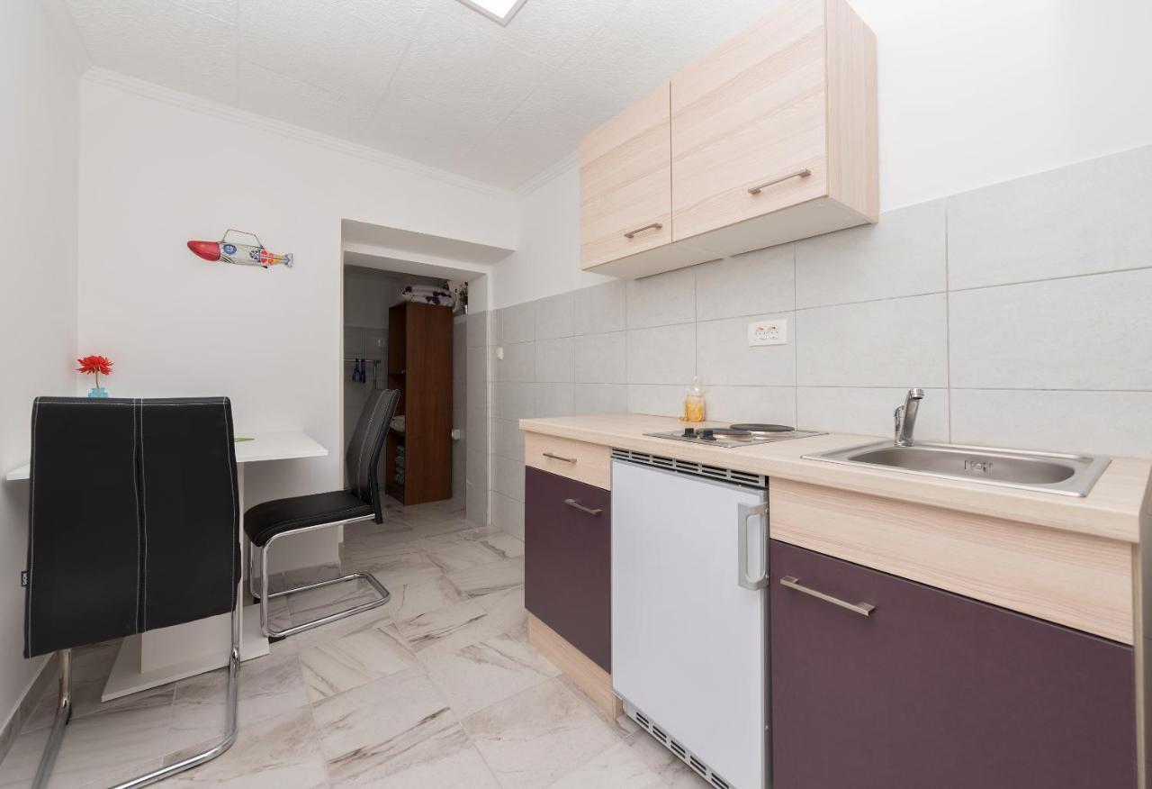 Apartments Calla Makarska Eksteriør billede