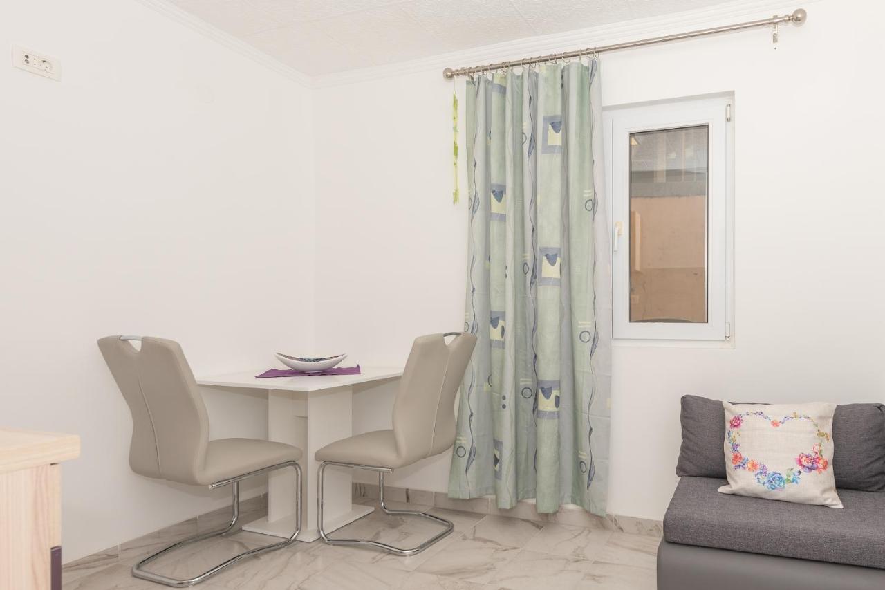 Apartments Calla Makarska Eksteriør billede